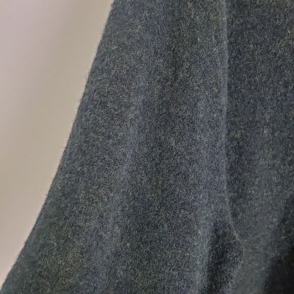 Vince Merino Wool Alpaca Blend V-Neck Sweater - Size Large - Picture 6 of 8